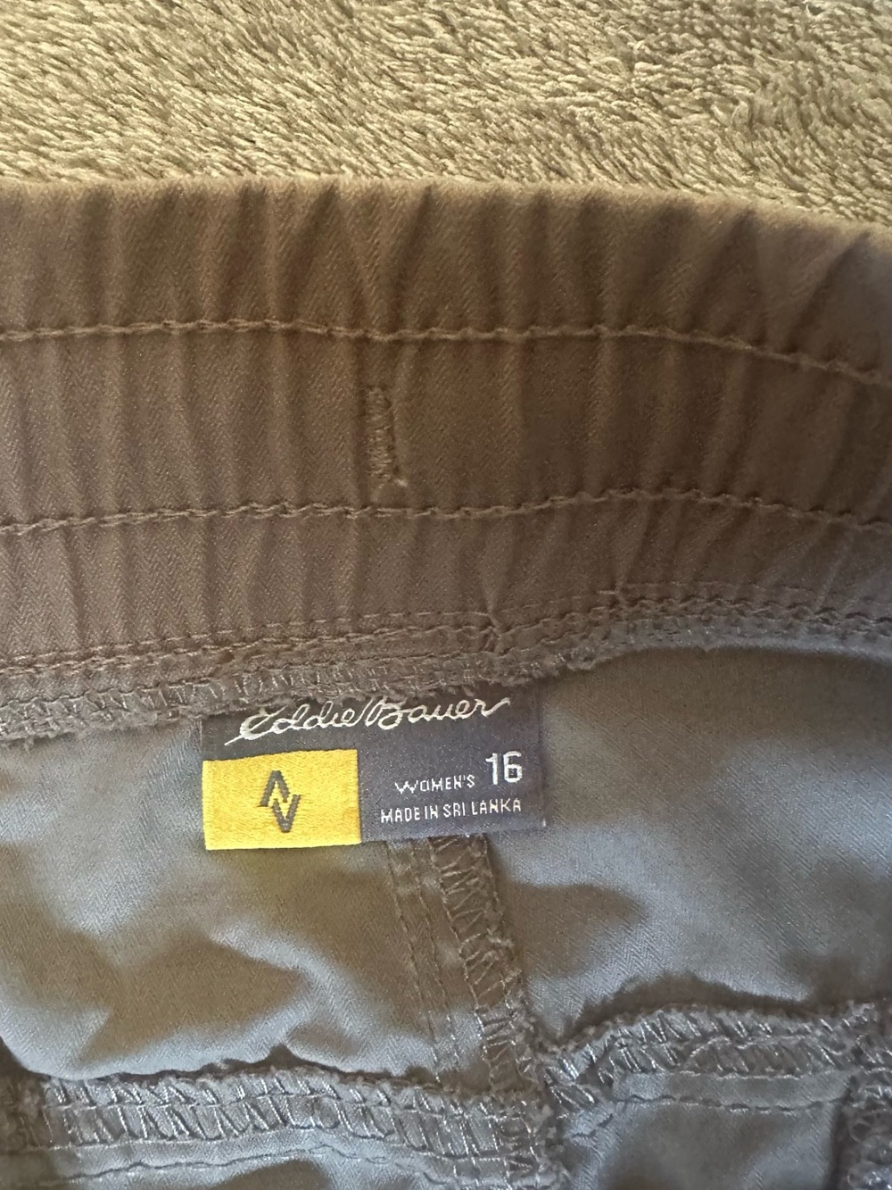 Eddie Bauer Men's Cargo Pants in Light Taupe